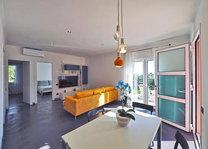 La Valle Incantata بيت للعطل ليريسي